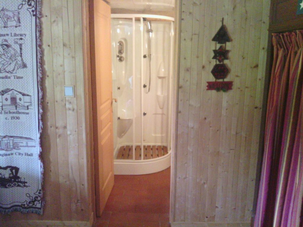 Manoir Du Val Harangt Bed & Breakfast Mardilly Rom bilde